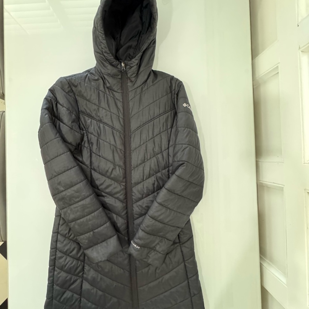 Columbia Women's Black Hooded Jacket long